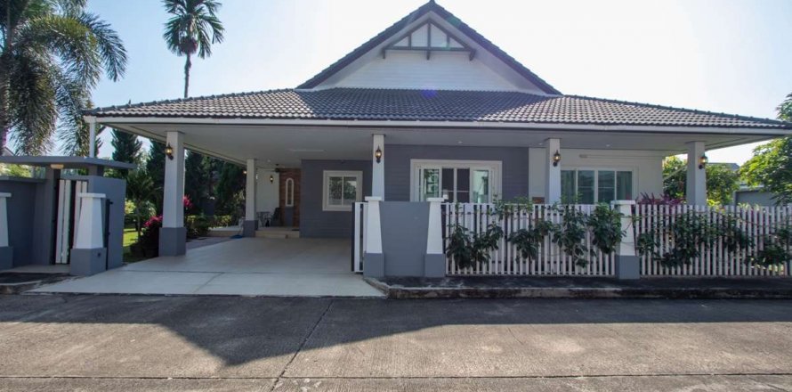 House in Chiang Mai, Thailand 3 bedrooms № 121709