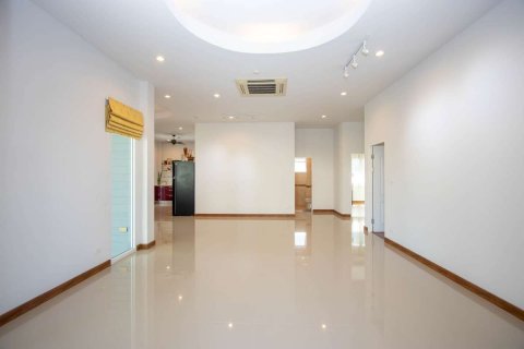 House in Chiang Mai, Thailand 3 bedrooms № 121709 - photo 6