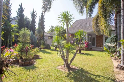 House in Chiang Mai, Thailand 3 bedrooms № 121709 - photo 2