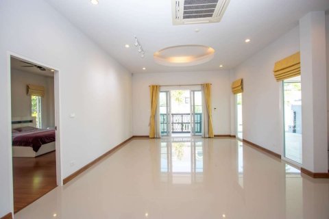 House in Chiang Mai, Thailand 3 bedrooms № 121709 - photo 10