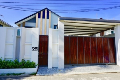 House in Chiang Mai, Thailand 7 bedrooms № 121707 - photo 22