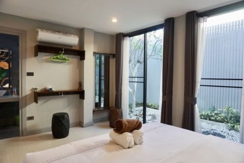 House in Chiang Mai, Thailand 7 bedrooms № 121707 - photo 11
