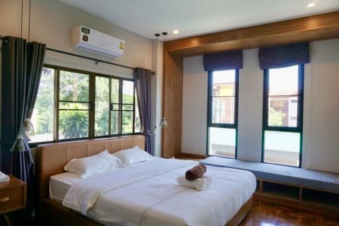 House in Chiang Mai, Thailand 7 bedrooms № 121707 - photo 17