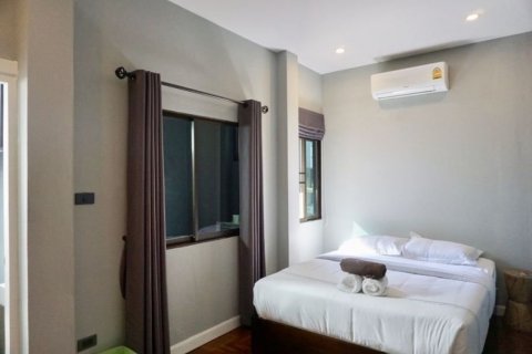 House in Chiang Mai, Thailand 7 bedrooms № 121707 - photo 13