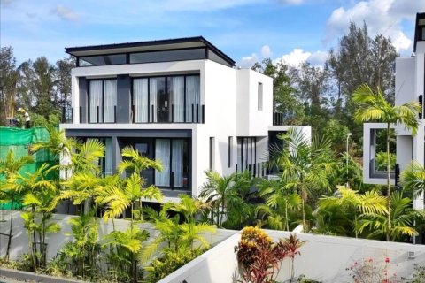House in Bang Tao, Thailand 6 bedrooms № 153880 - photo 2