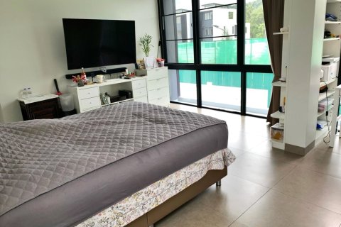 House in Bang Tao, Thailand 6 bedrooms № 153880 - photo 10