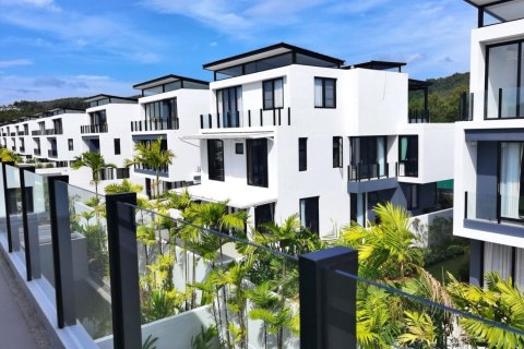 House in Bang Tao, Thailand 6 bedrooms № 153880 - photo 28