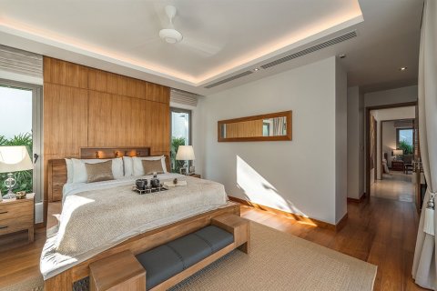 Villa in Phuket, Thailand 4 bedrooms № 165607 - photo 4