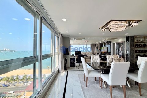 Condo in Pattaya, Thailand, 2 bedrooms  № 195944 - photo 13