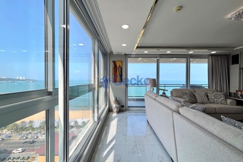 Condo in Pattaya, Thailand, 2 bedrooms  № 195944 - photo 4