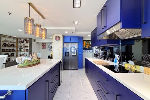 Condo in Pattaya, Thailand, 2 bedrooms  № 195944 - photo 5