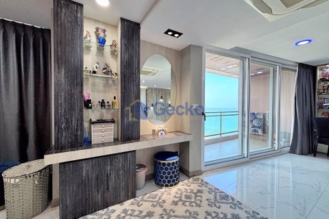 Condo in Pattaya, Thailand, 2 bedrooms  № 195944 - photo 20