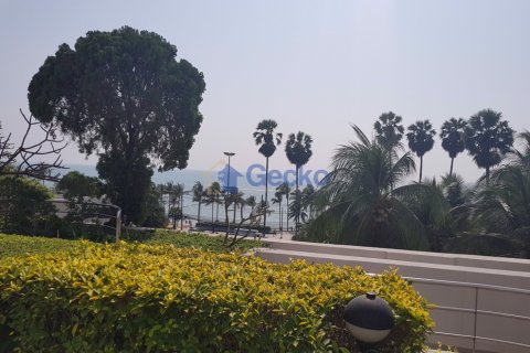 Condo in Pattaya, Thailand, 2 bedrooms № 195941 - photo 15