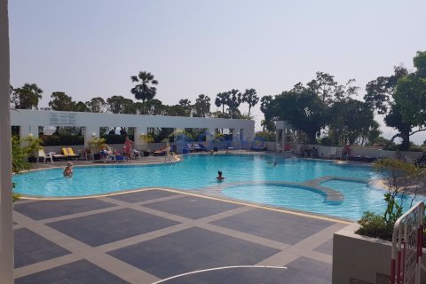 Condo in Pattaya, Thailand, 2 bedrooms № 195941 - photo 12