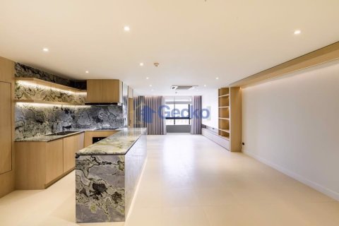 Condo in Pattaya, Thailand, 2 bedrooms № 195941 - photo 3
