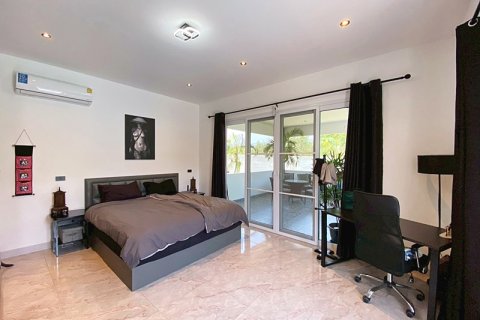 Villa in Cha-am, Thailand 4 bedrooms № 174035 - photo 29