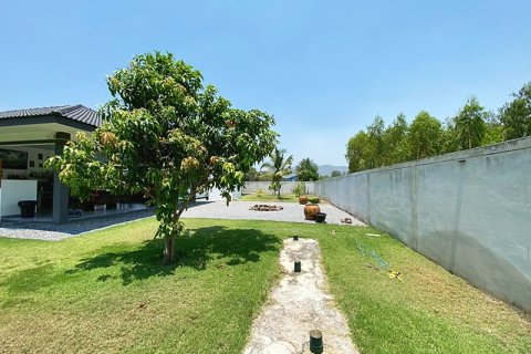 Villa in Cha-am, Thailand 4 bedrooms № 174035 - photo 3