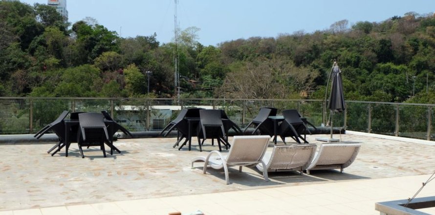 Studio in the Condo in Pattaya, Thailand  № 204097
