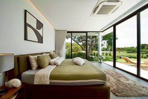 House in Pattaya, Thailand 3 bedrooms № 180567 - photo 2