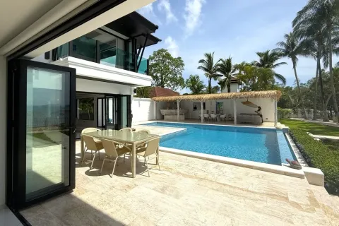 Duplex in Krabi, Thailand 4 bedrooms № 173521 - photo 23