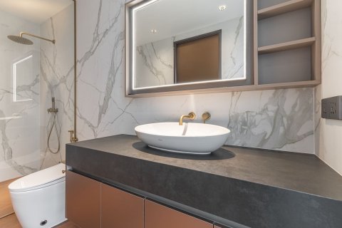 Villa in Pattaya, Thailand 7 bedrooms № 173520 - photo 5