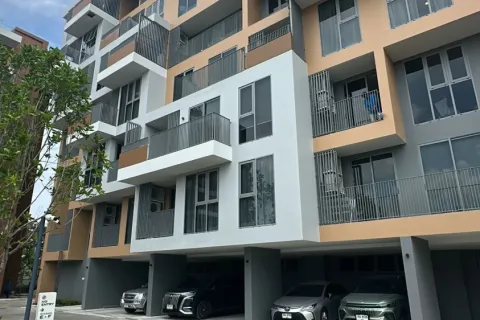 Condo in Phuket, Thailand, 2 bedrooms  № 173523 - photo 4