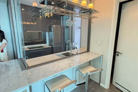 Condo in Watthana, Bangkok, Thailand, 2 bedrooms  № 173524 - photo 4