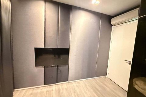 Condo in Watthana, Bangkok, Thailand, 2 bedrooms  № 173524 - photo 10