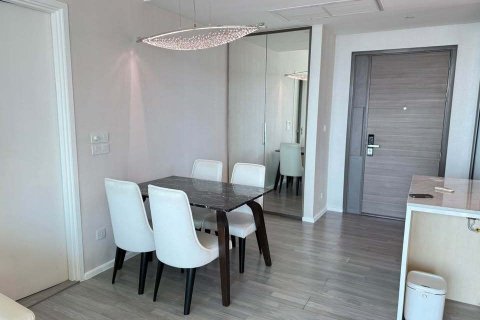 Condo in Watthana, Bangkok, Thailand, 2 bedrooms  № 173524 - photo 13