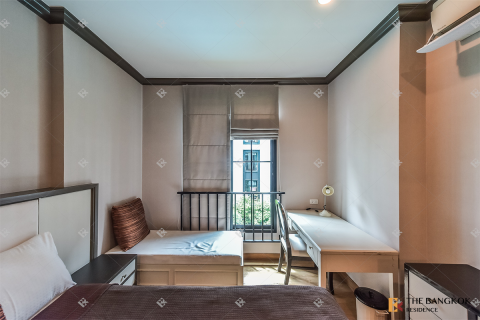 Condo in Bangkok, Thailand, 2 bedrooms  № 194615 - photo 4