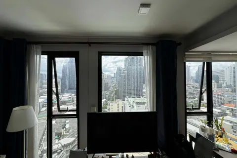 Studio in the Condo in Bang Rak, Bangkok, Thailand  № 164687 - photo 3