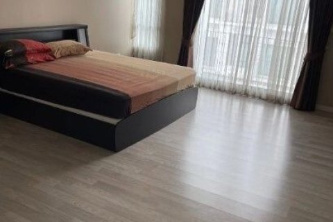 Townhouse à Bang Kapi, Bangkok, Thaïlande 2 chambres № 173208 - photo 3