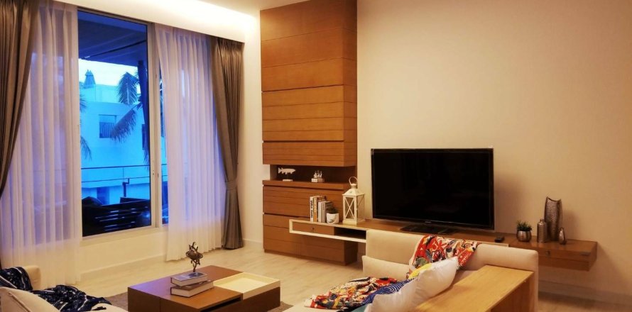 Condo à Hua Hin, Thaïlande, 3 chambres  № 167399