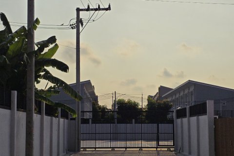 Land in Nonthaburi, Thailand 3200 sq.m. № 167397 - photo 12