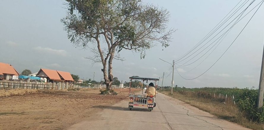 Terrain à Nakhon Ratchasima, Thaïlande 320000 m2 № 167396