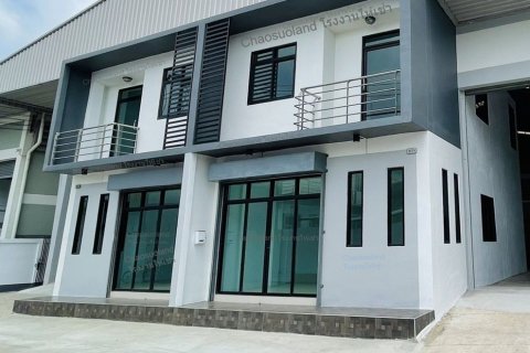 Warehouse in Samut Sakhon, Thailand № 167394