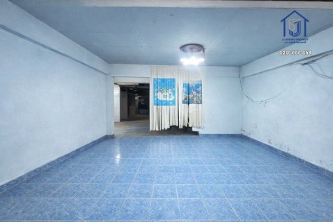 Townhouse in Khlong Luang, Thailand 3 bedrooms № 167400 - photo 7