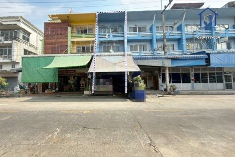 Townhouse in Khlong Luang, Thailand 3 bedrooms № 167400