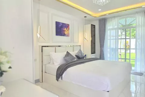 Вилла в Паттайе, Таиланд с 6 спальнями  № 139206 - фото 9