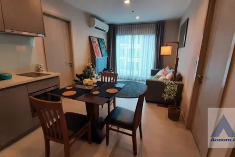 Condo in Khlong Toei, Bangkok, Thailand, 2 bedrooms  № 215263