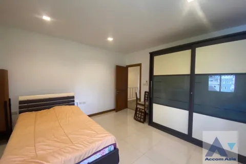 Reihenhaus in Watthana, Bangkok, Thailand 4 Schlafzimmer № 215267 - Foto 11