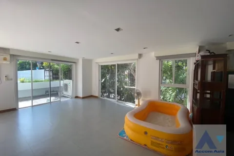 Reihenhaus in Watthana, Bangkok, Thailand 4 Schlafzimmer № 215267 - Foto 18