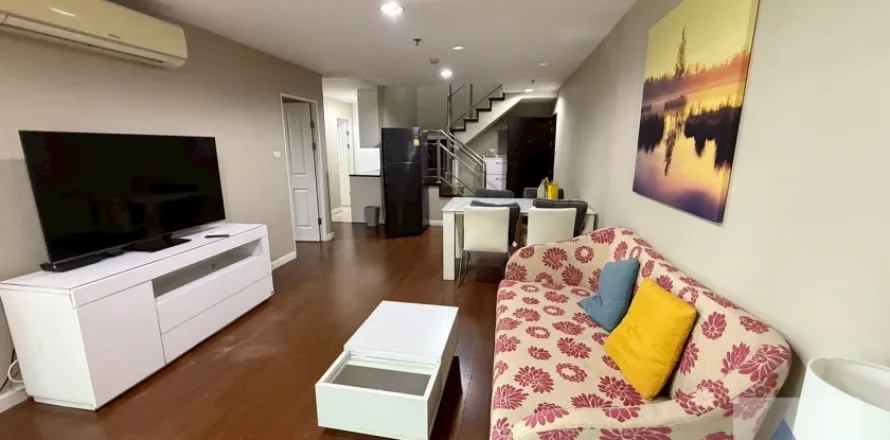 Eigentumswohnung in Huai Khwang, Bangkok, Thailand, 3 Schlafzimmer № 215261