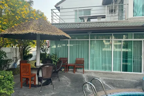 Casa de 3 dormitorios en Pattaya, Tailandia № 211171 - foto 10