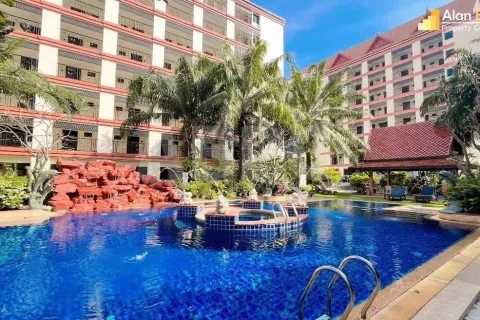 Condominio de 2 dormitorios en Pattaya, Tailandia № 211172 - foto 2