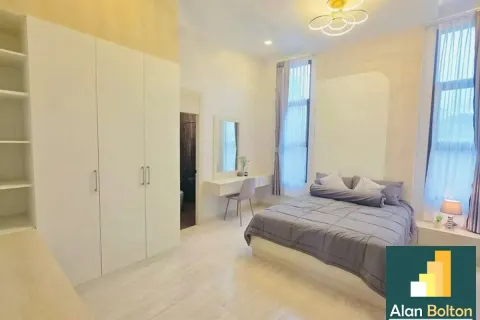 Casa de 3 dormitorios en Pattaya, Tailandia № 211175 - foto 15