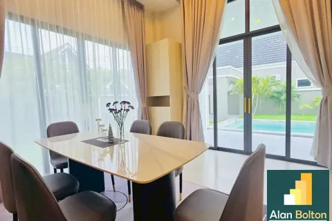 Casa de 3 dormitorios en Pattaya, Tailandia № 211175 - foto 18