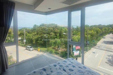 Condo in Bang Lamung, Thailand, 2 bedrooms № 178984 - photo 9