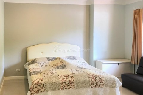 Condo in Pattaya, Thailand, 2 bedrooms № 178983 - photo 5