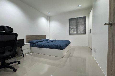 House in Pattaya, Thailand 3 bedrooms № 178987 - photo 9